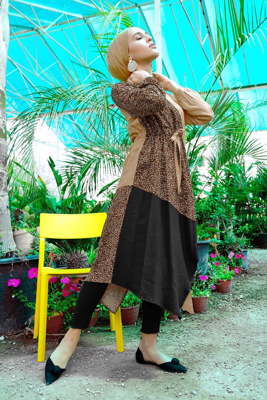 Tesettür giyim BEJ UZUN LEOPAR DETAYLI TUNİK 44491
