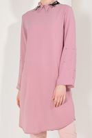 Tesettür giyim PEMBE KOLLARI VE YAKASI İNCİ DETAYLI TUNİK T 57781