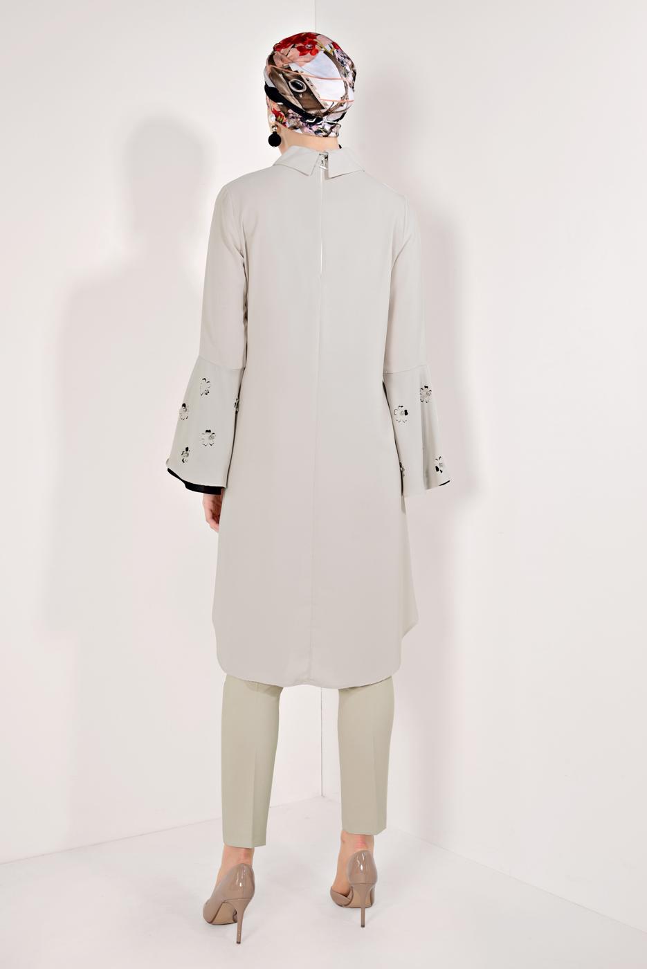 Tesettür giyim BEJ KOLLARI VOLANLI İŞLEMELİ TUNİK T 71381