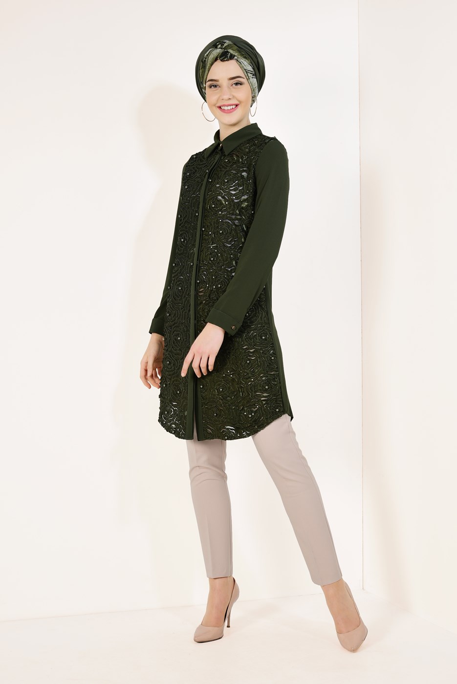 Tesettür giyim HAKİ LAZER KESİM İNCİLİ TUNİK T 97281