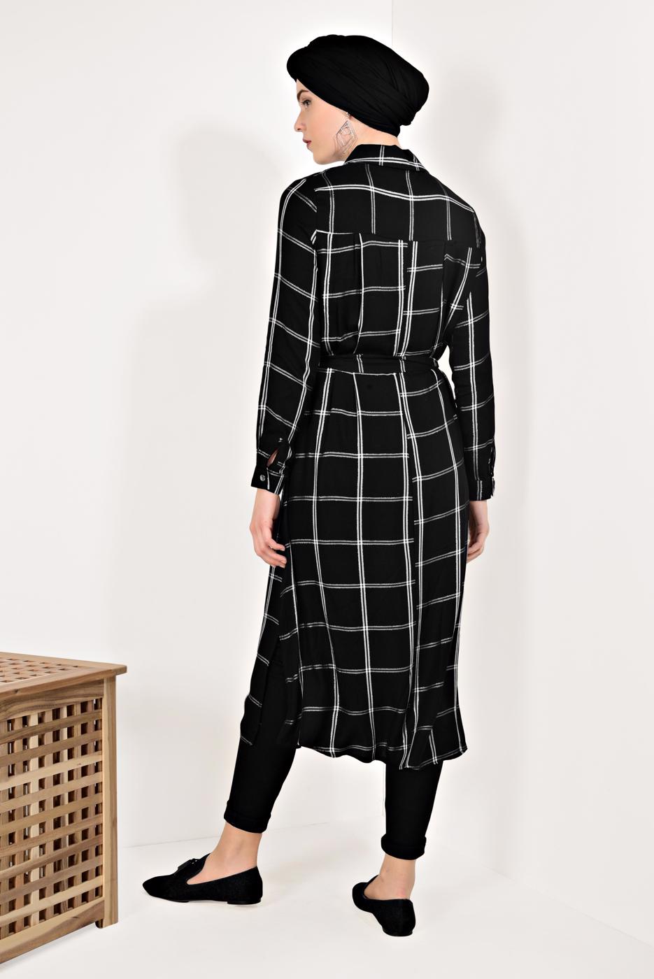 Tesettür giyim SİYAH EKOSELİ YIRTMAÇ DETAYLI UZUN TUNİK T 0426