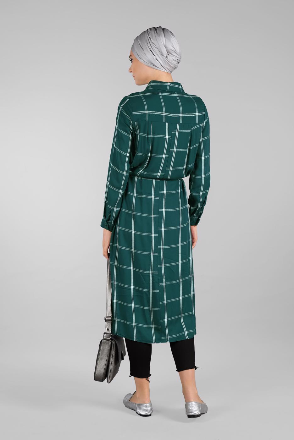 Tesettür giyim YEŞİL EKOSELİ YIRTMAÇ DETAYLI UZUN TUNİK T 0426
