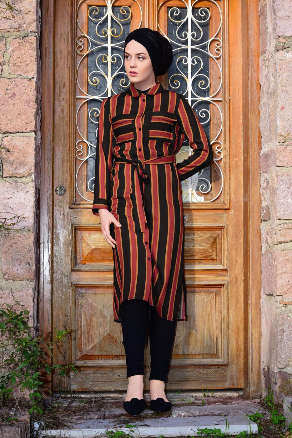 Tesettür giyim SİYAH BELİ KUŞAKLI ÇİZGİ DESENLİ UZUN TUNİK T 1126