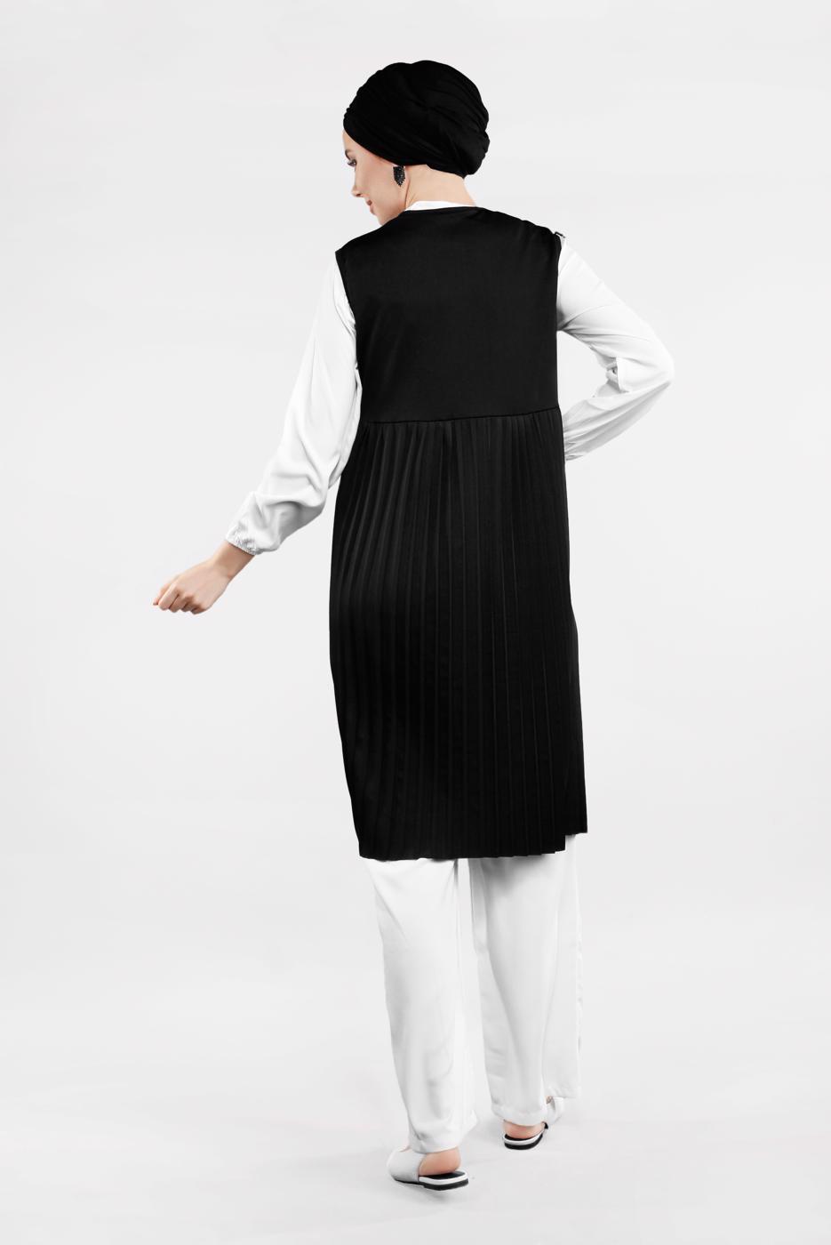 Tesettür giyim SİYAH PUL DETAYLI PİLİSELİ 2&prime;Lİ YELEKLİ TUNİK 1243 