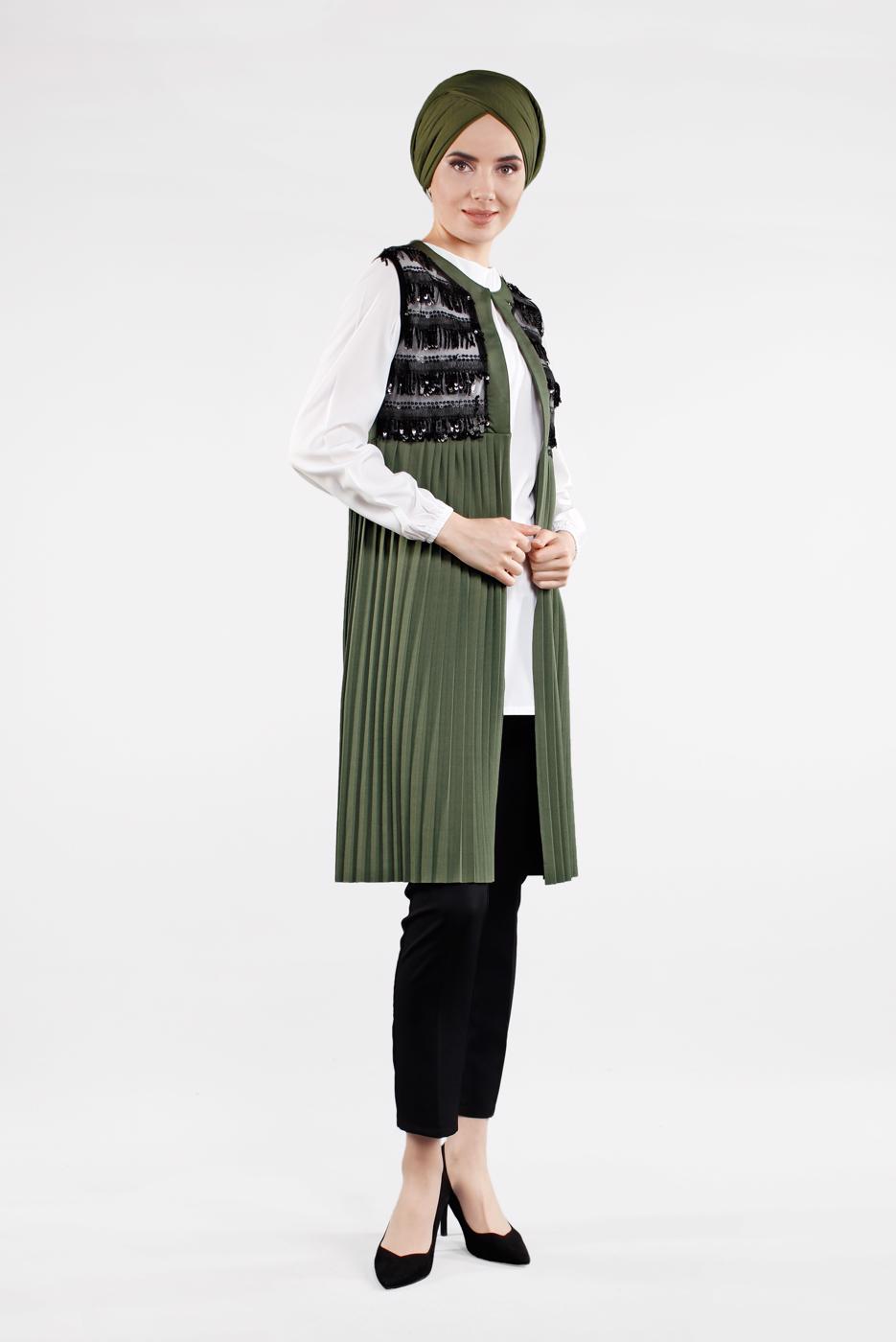 Tesettür giyim HAKİ PUL DETAYLI PİLİSELİ 2&prime;Lİ YELEKLİ TUNİK 1243 