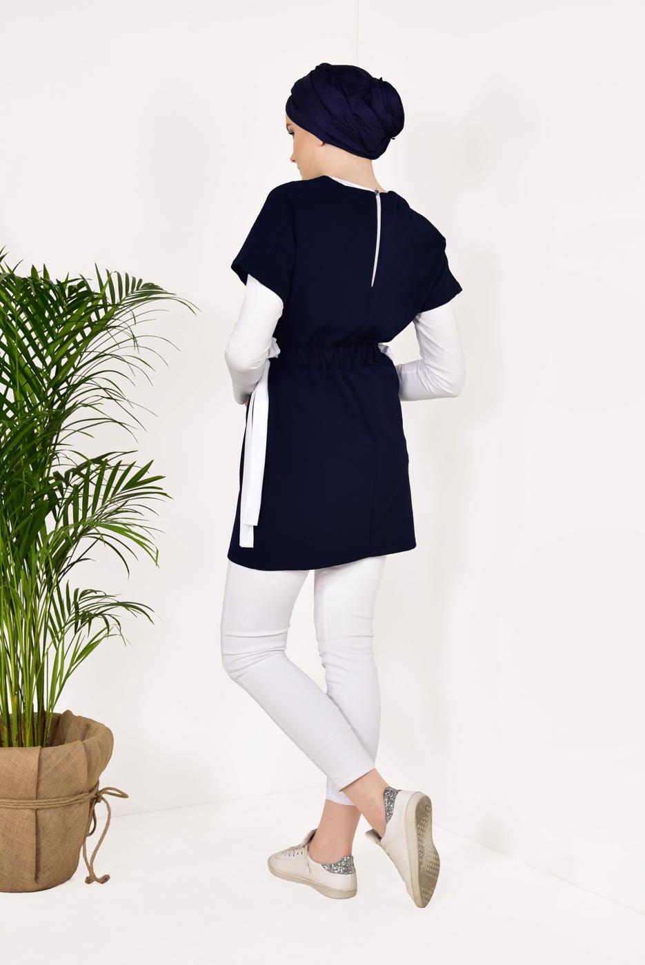 Vêtements hijab BLEU MARINE TUNIQUE TAILLE À SMOCKS 1810 