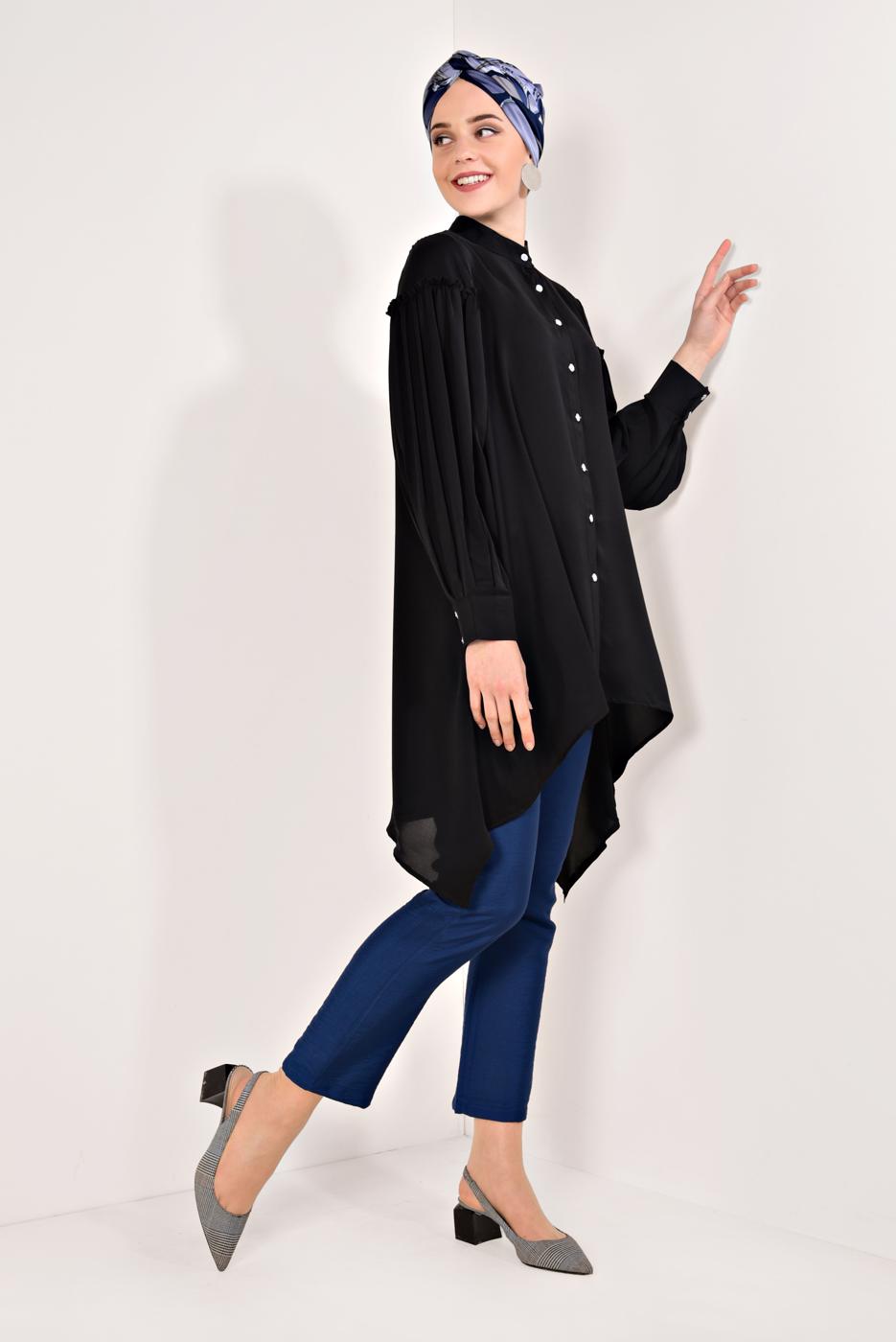 Tesettür giyim SİYAH KOLLARI PİLİSELİ ASİMETRİK TUNİK T 1826