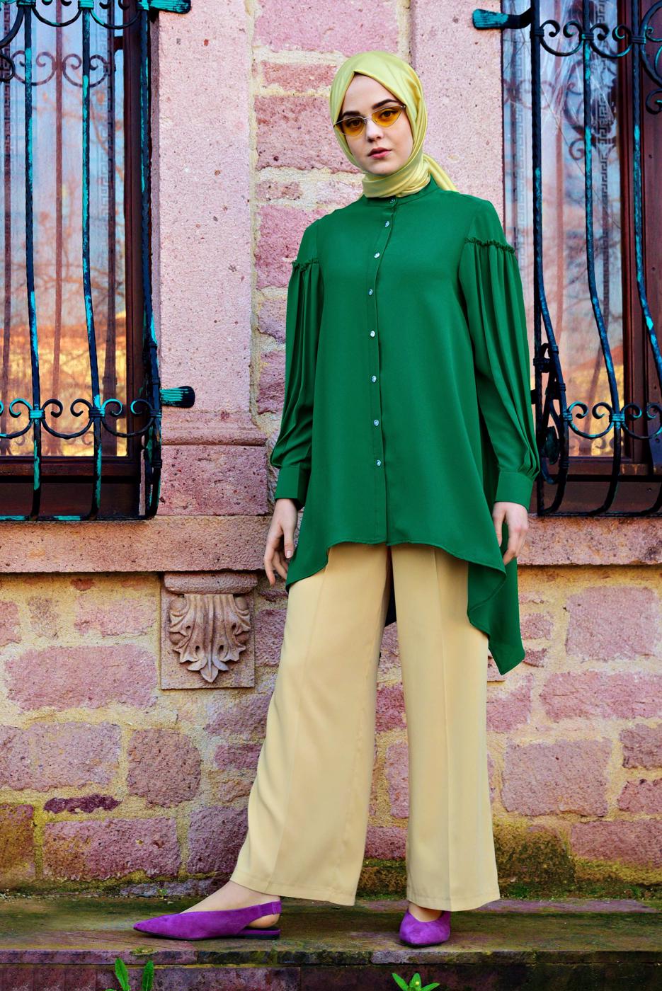 Tesettür giyim YEŞİL KOLLARI PİLİSELİ ASİMETRİK TUNİK T 1826