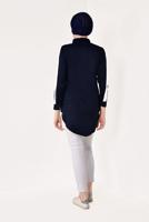 Tesettür giyim LACİVERT KOLLARI ŞERİTLİ ÖNÜ KISA ARKASI UZUN TUNİK 1881