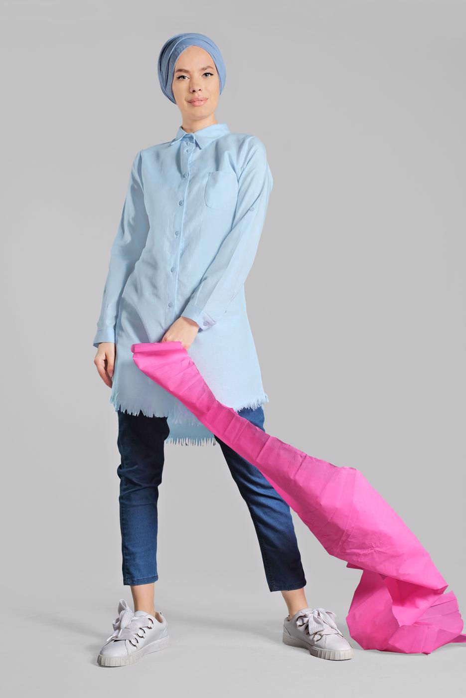 Tesettür giyim MAVİ ETEK UCU PÜSKÜLLÜ TUNİK 2243