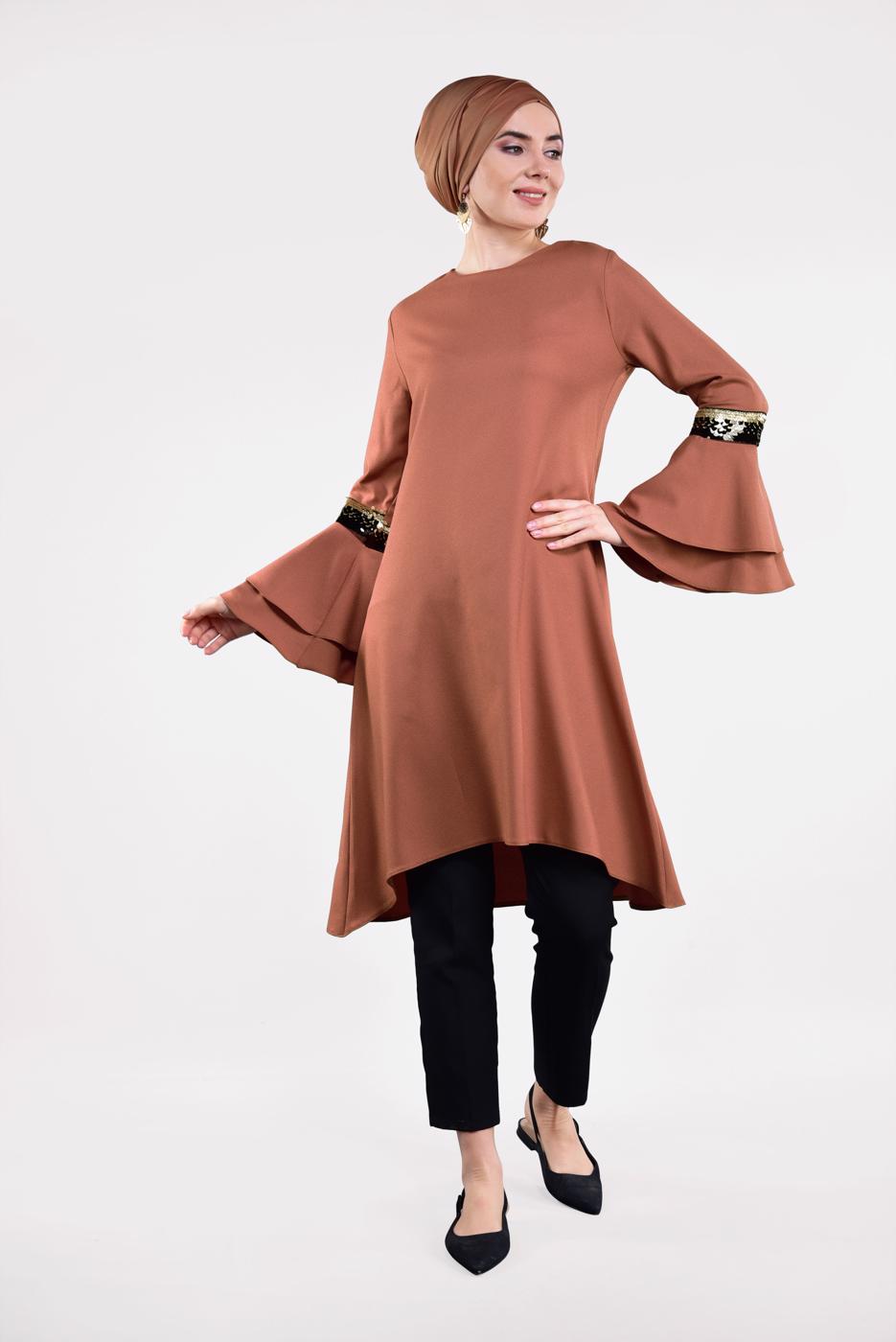 Tesettür giyim TABA KOLLARI VOLANLI PUL PAYET DETAYLI TUNİK 2484 