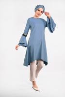 Tesettür giyim MAVİ KOLLARI VOLANLI PUL PAYET DETAYLI TUNİK 2484 
