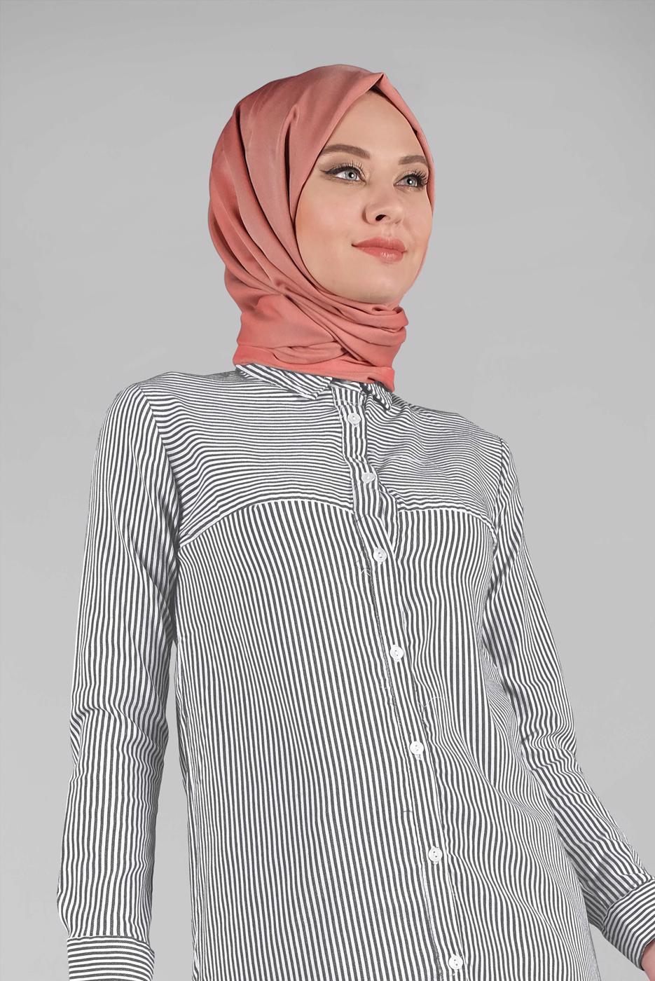 Hijab clothing BLACK STRIPPED SHIRT 3333