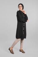 Tesettür giyim SİYAH ETEK UCU BAĞLAMALI DÜĞMELİ TUNİK 3915 