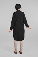 Tesettür giyim SİYAH ETEK UCU BAĞLAMALI DÜĞMELİ TUNİK 3915 