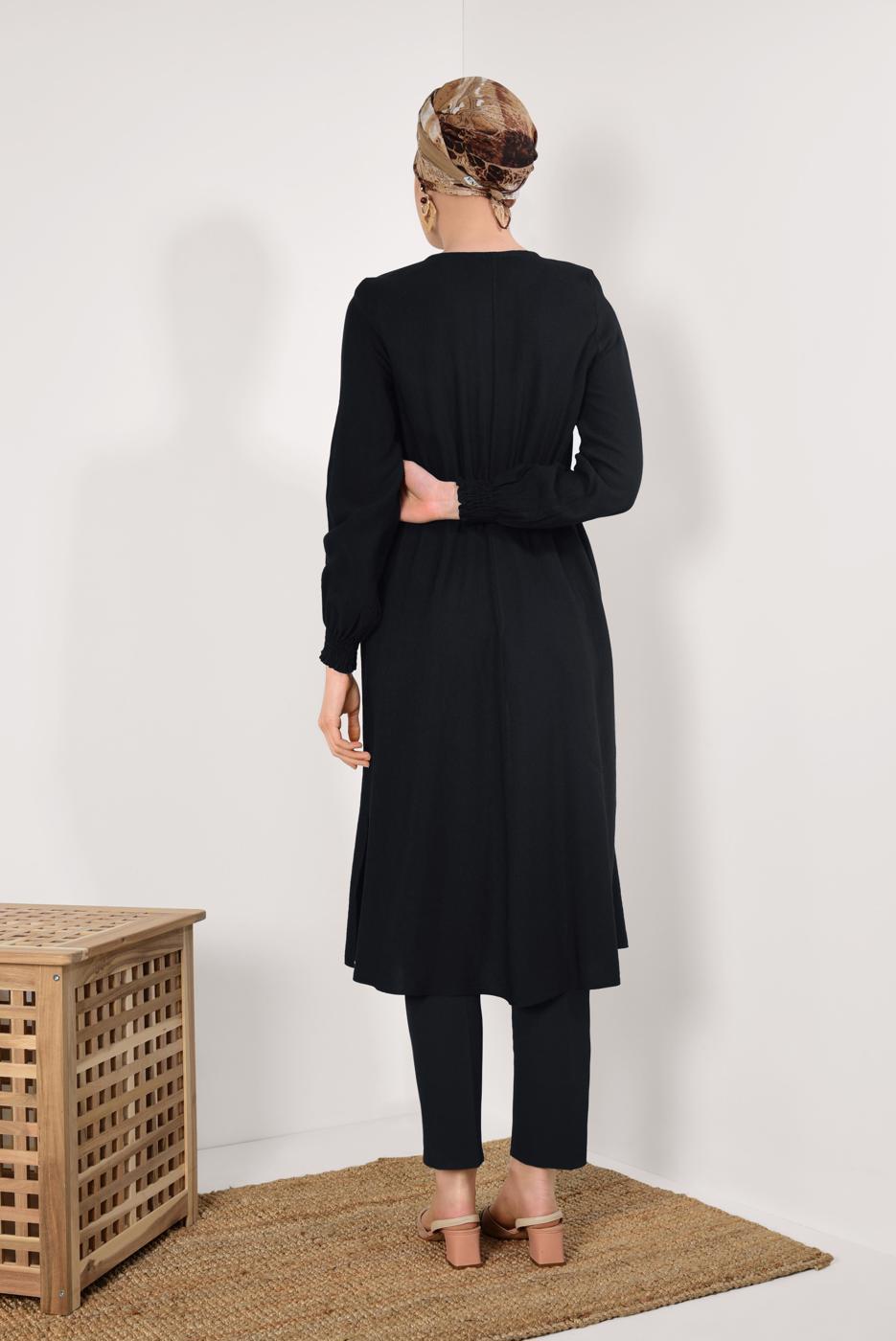 Tesettür giyim SİYAH BOYDAN DÜĞMELİ UZUN TUNİK T 4226