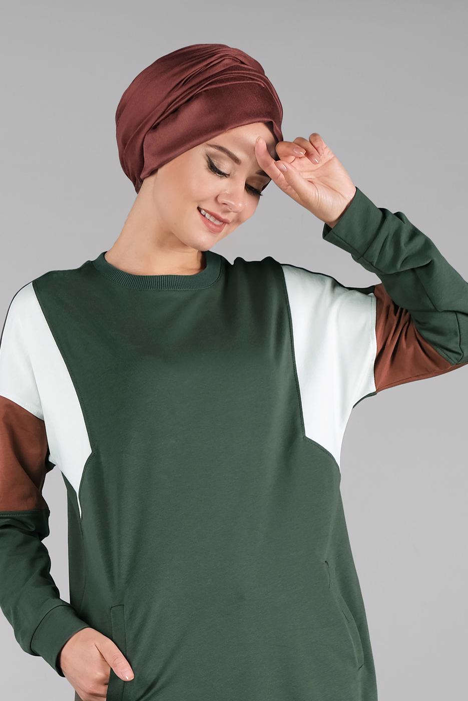 Tesettür giyim HAKİ BİSİKLET YAKA CEPLİ EŞOFMAN TUNİK 4728 