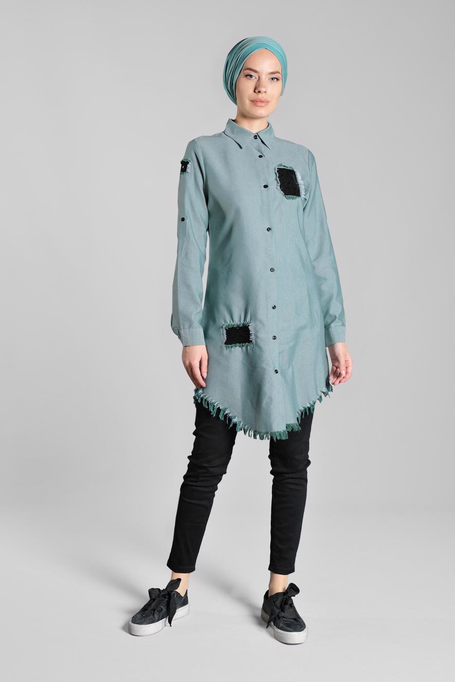 Tesettür giyim YEŞİL PUL PAYET VE PÜSKÜL DETAYLI TUNİK 4829