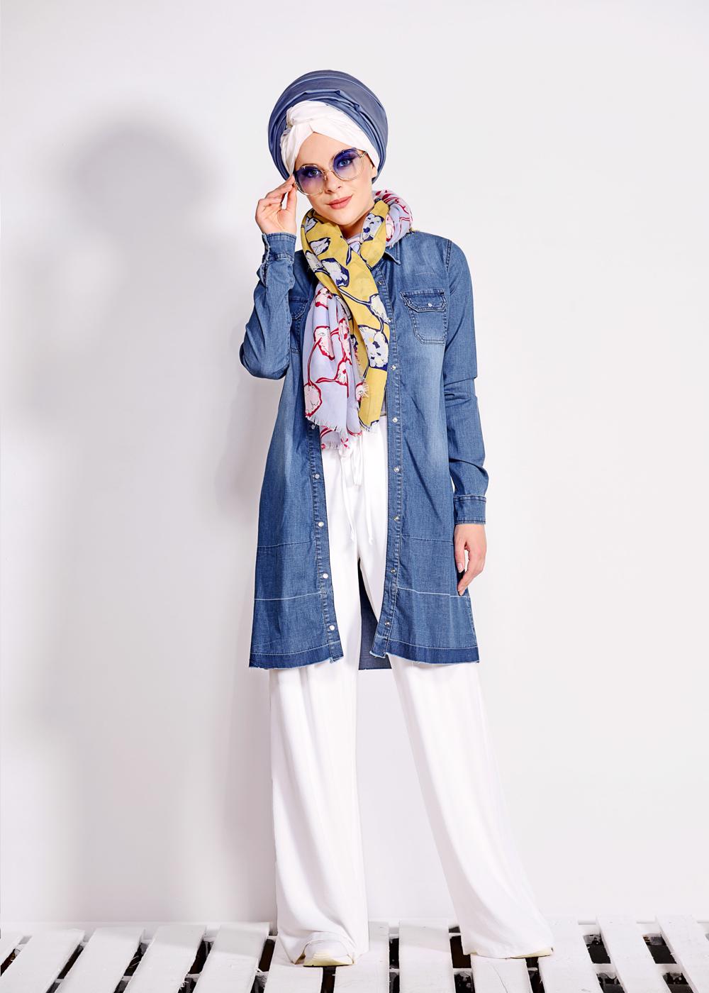 Tesettür giyim MAVİ CEP DETAYLI ÇITÇITLI DENİM TUNİK  4951