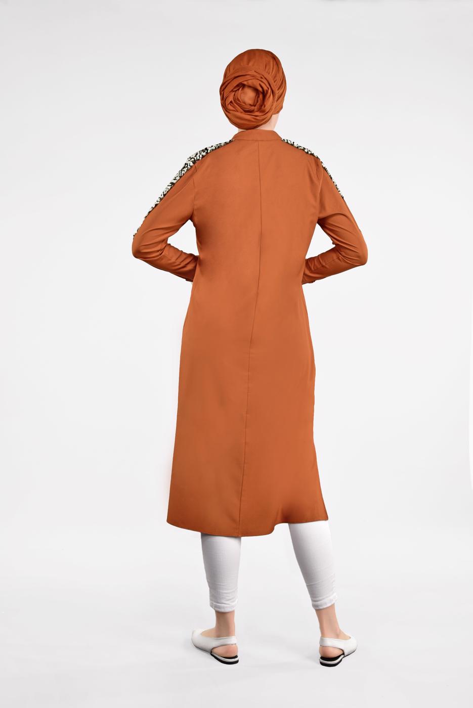 Tesettür giyim TABA KOLLARI PUL PAYETLİ TUNİK 5032