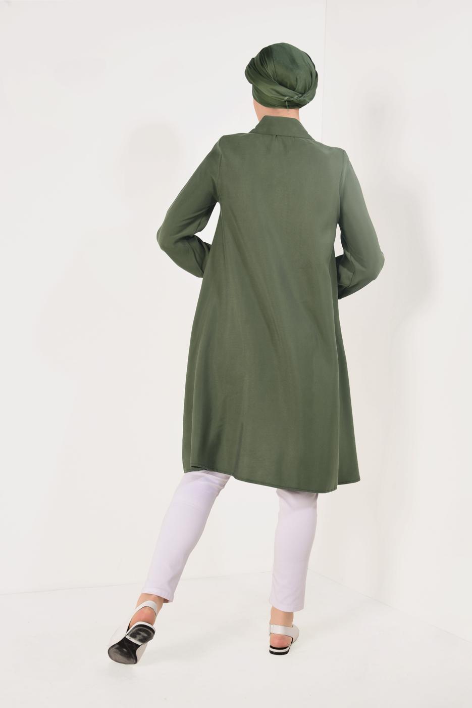 Tesettür giyim HAKİ BOYDAN DÜĞMELİ ASİMETRİK TUNİK T 7026