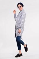 Tesettür giyim LACİVERT ÇİZGİ DESENLİ PAMUKLU TUNİK 7404