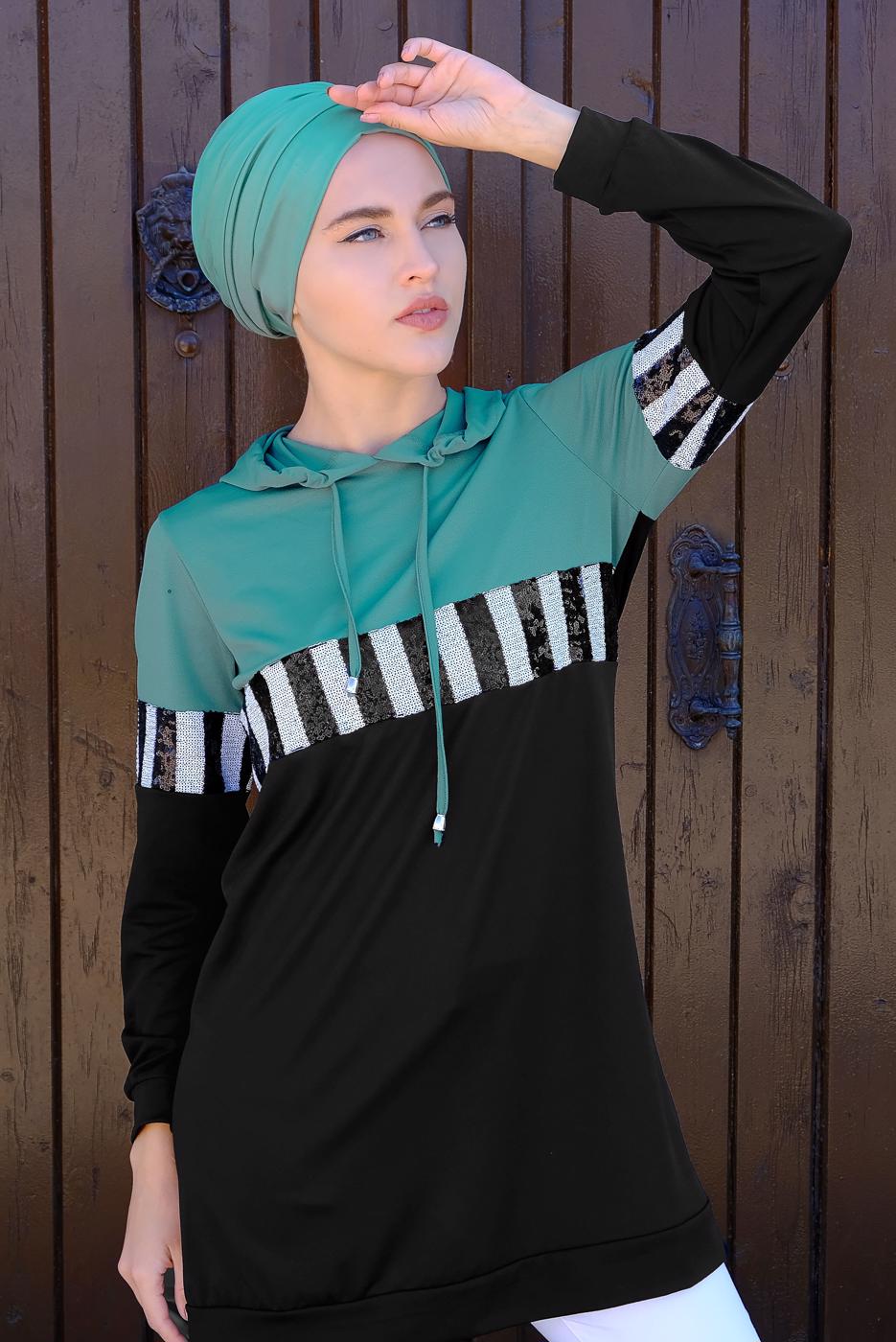 Tesettür giyim YEŞİL KAPÜŞONLU PUL ŞERİT DETAYLI TUNİK 7611