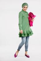 Vêtements hijab VERT TUNIQUE BOUTONNÉE À VOLANTS 8470 