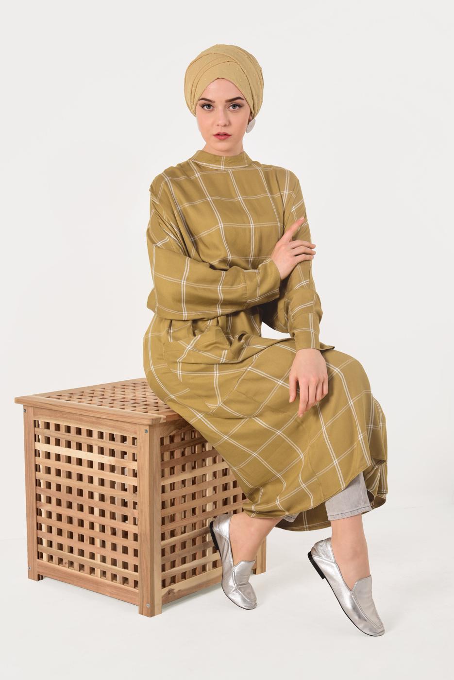 Tesettür giyim TURUNCU KARE DESENLİ SALAŞ UZUN TUNİK T 9426