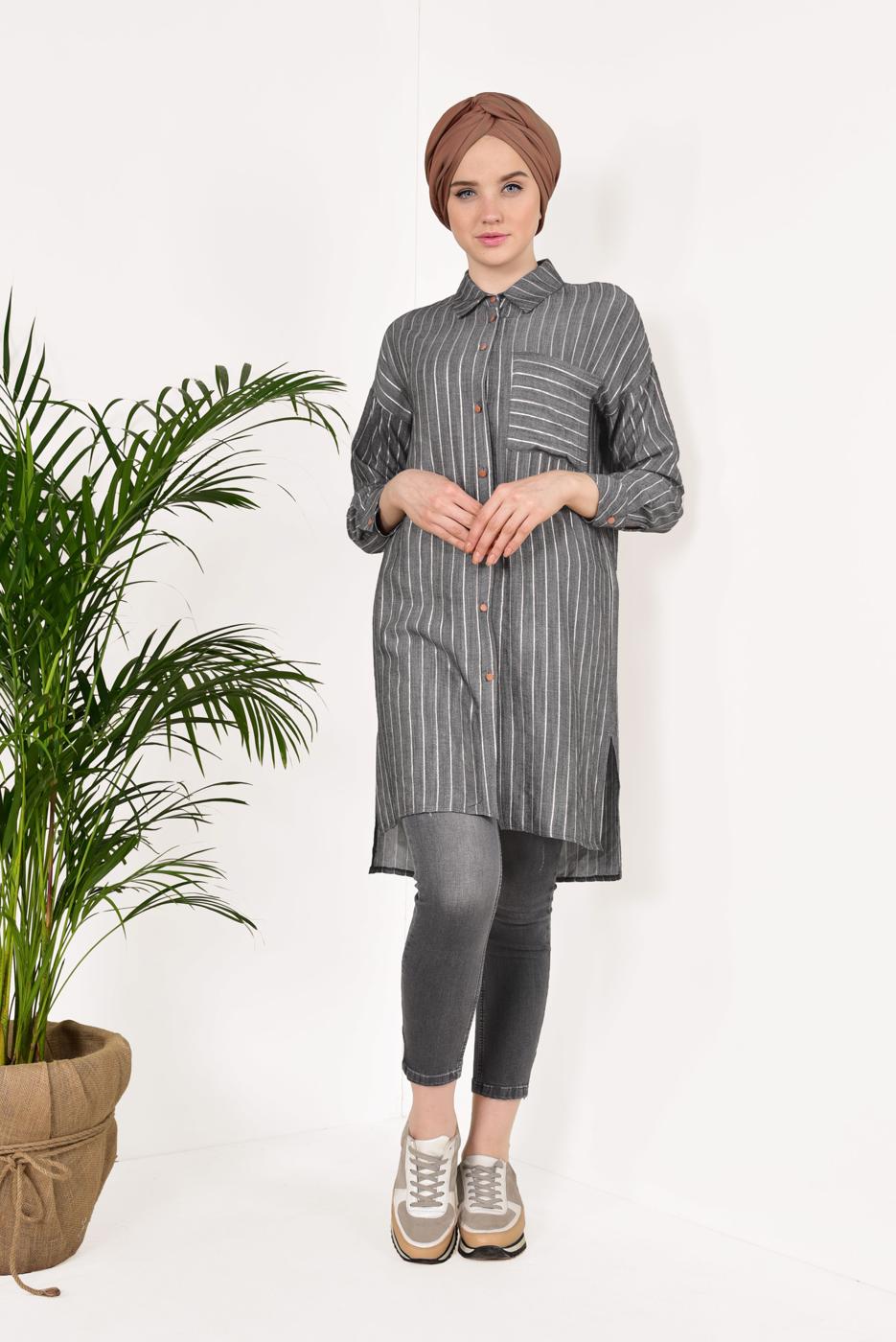 Tesettür giyim SİYAH YANLARI YIRTMAÇLI ÇİZGİ DESENLİ PAMUKLU TUNİK 9526