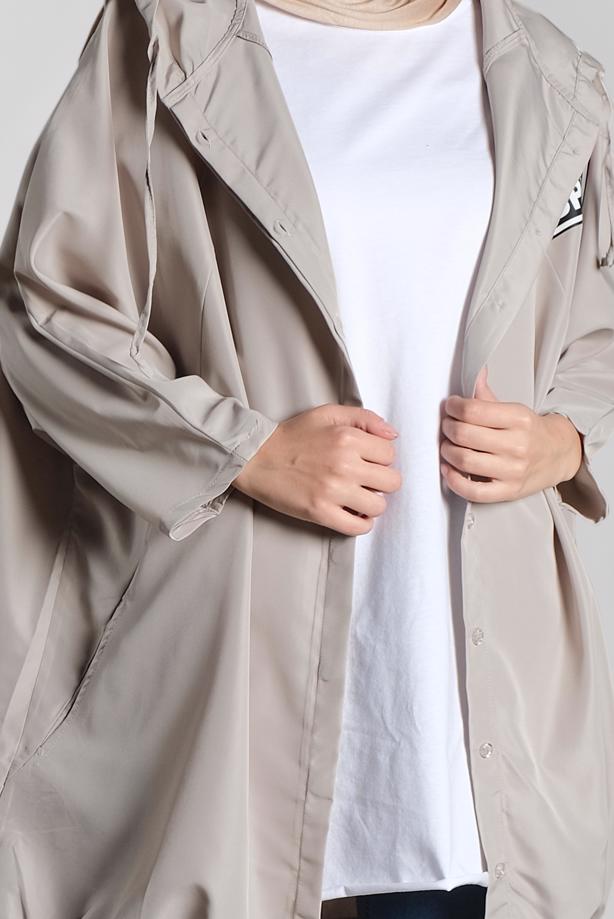 Tesettür giyim  ETEK UCU BAĞCIKLI BASKI DETAYLI YAĞMURLUK T 4203-2 - TRENDTESETTÜR