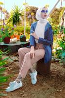 Tesettür giyim LACİVERT ETEK UCU BÜZGÜLÜ ÖNDEN DÜĞMELİ TRENÇKOT 720