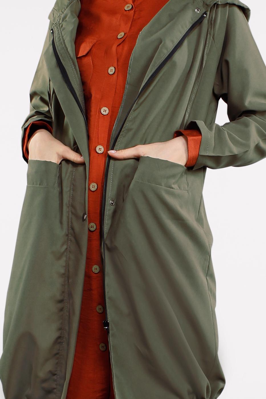 Tesettür giyim HAKİ CEPLİ ÖNDEN FERMUARLI TRENÇKOT 920