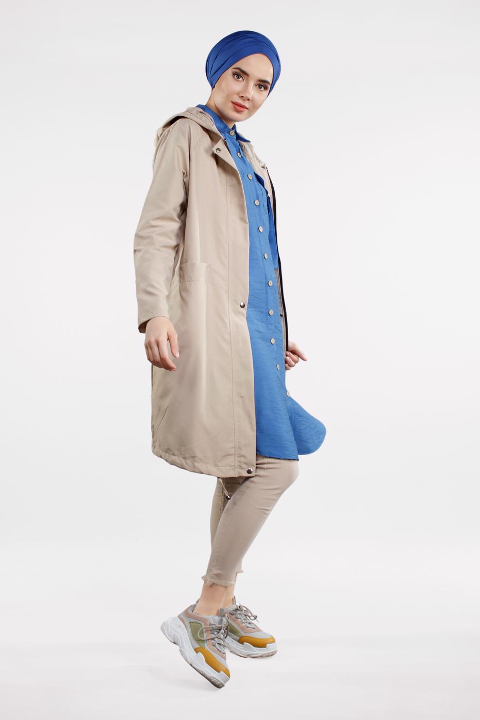 Tesettür giyim BEJ CEPLİ ÖNDEN FERMUARLI TRENÇKOT 920