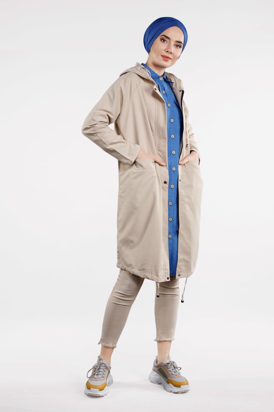Tesettür giyim BEJ CEPLİ ÖNDEN FERMUARLI TRENÇKOT 920