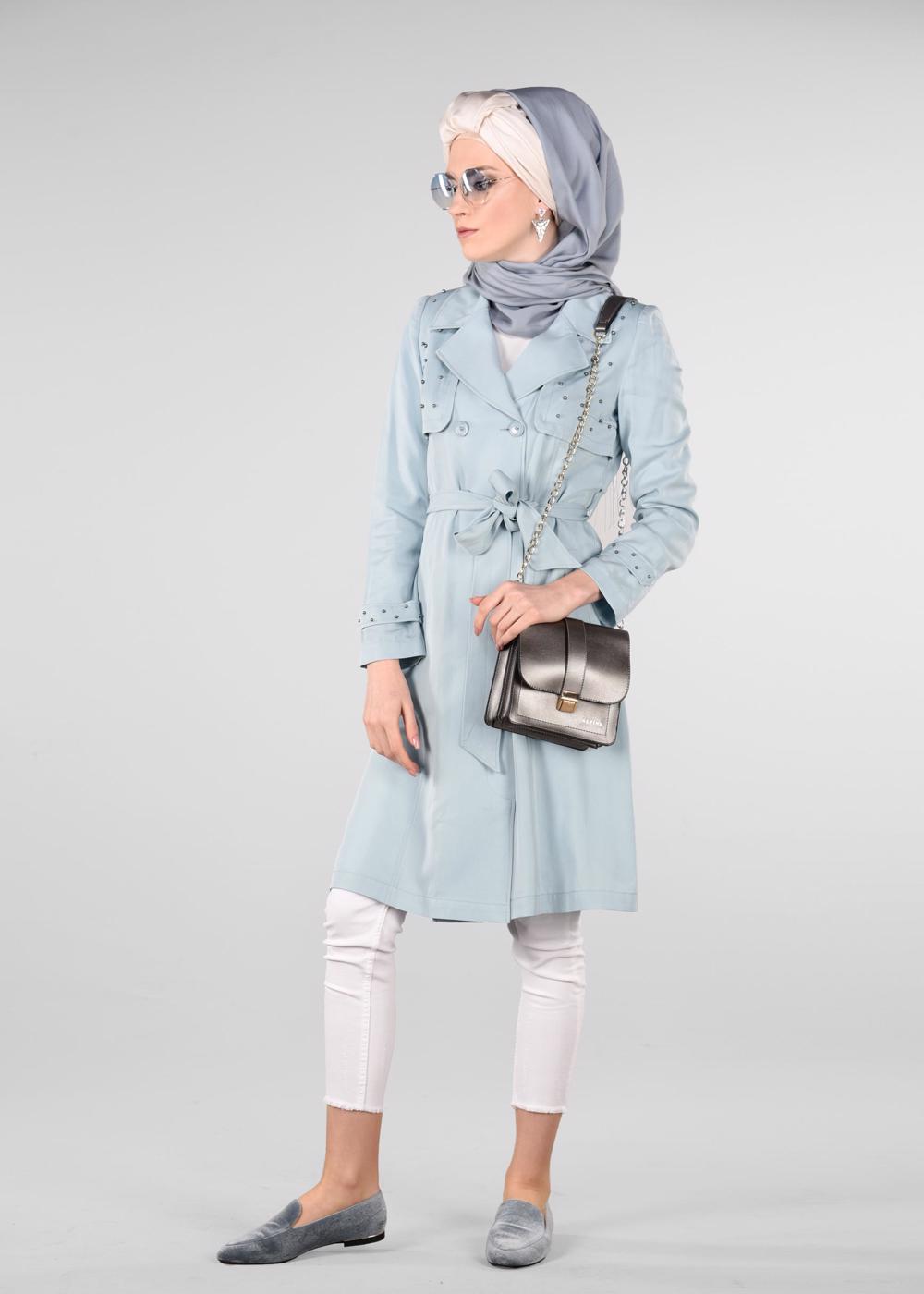 Tesettür giyim MAVİ İNCİ DETAYLI KUŞAKLI TRENÇKOT 1207	
