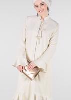 Tesettür giyim EKRU VOLANLI DANTEL DETAYLI TRENÇKOT 1210 