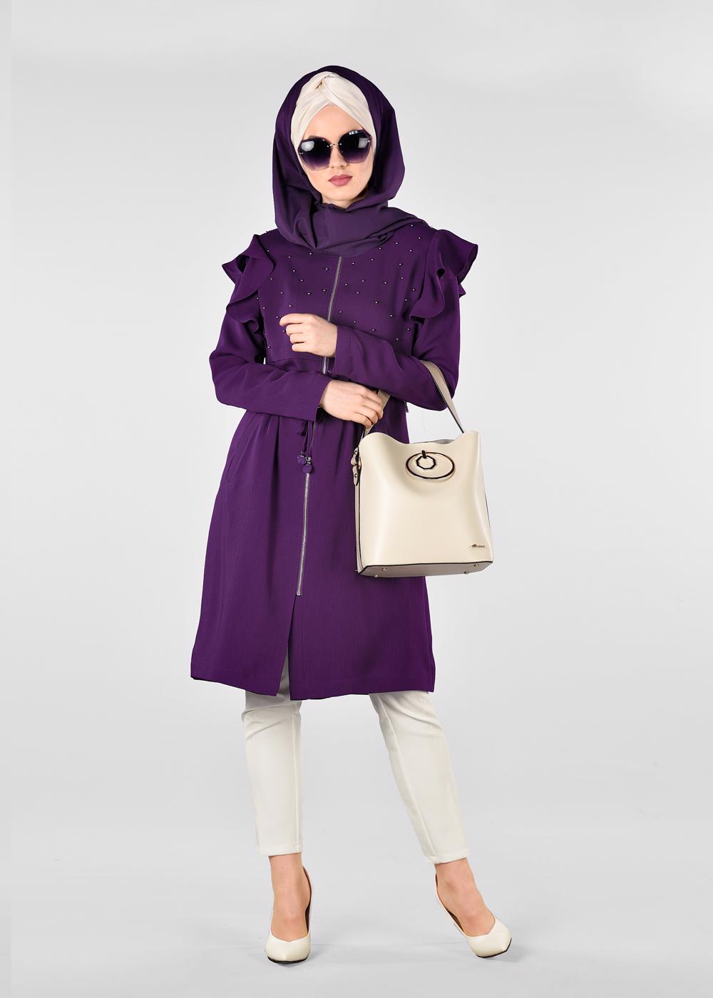 Tesettür giyim MOR OMUZLARI FIRFIRLI İNCİ DETAYLI TRENÇKOT 1211