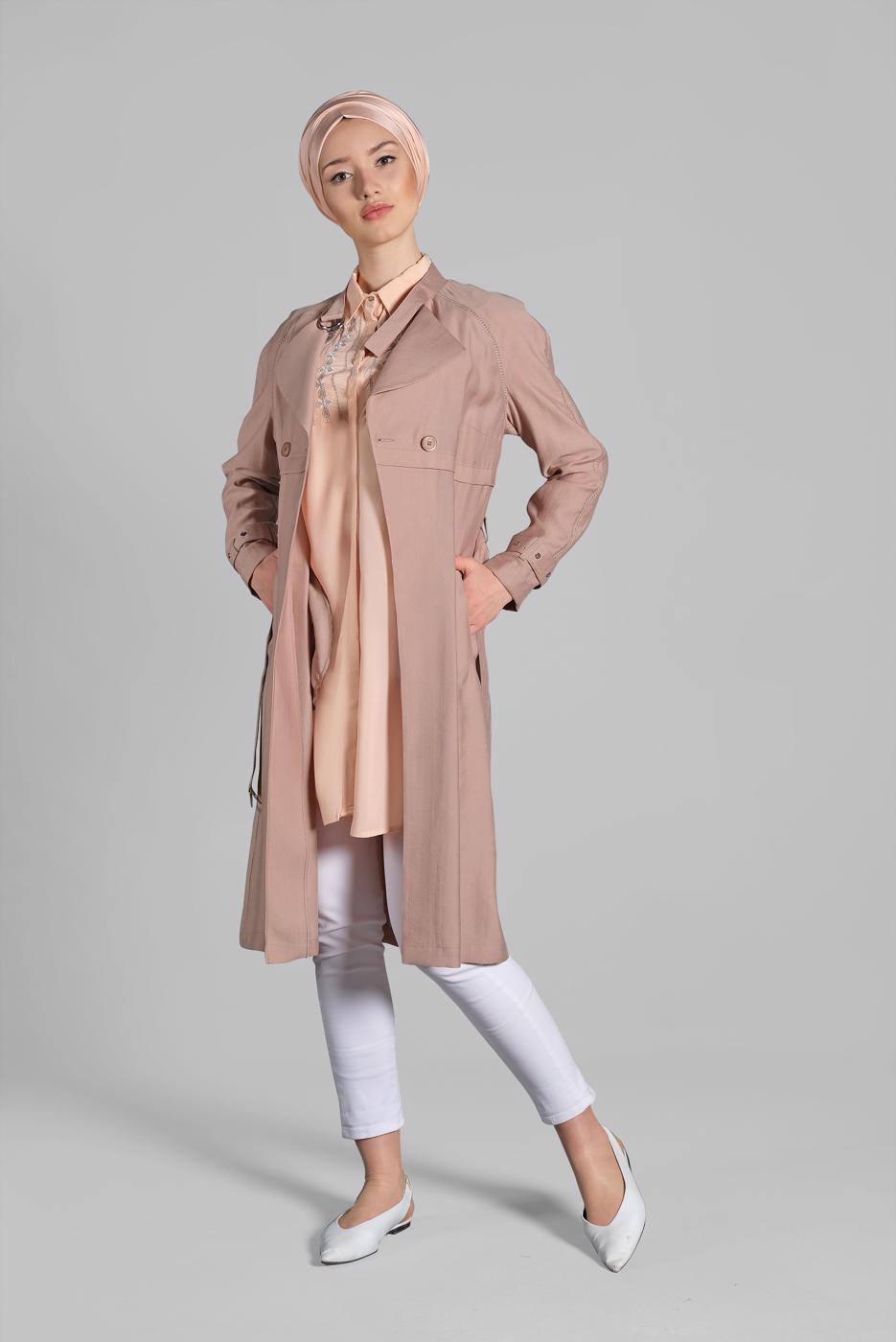 Tesettür giyim PUDRA BELDEN KEMERLİ TENSEL TRENÇKOT 1222