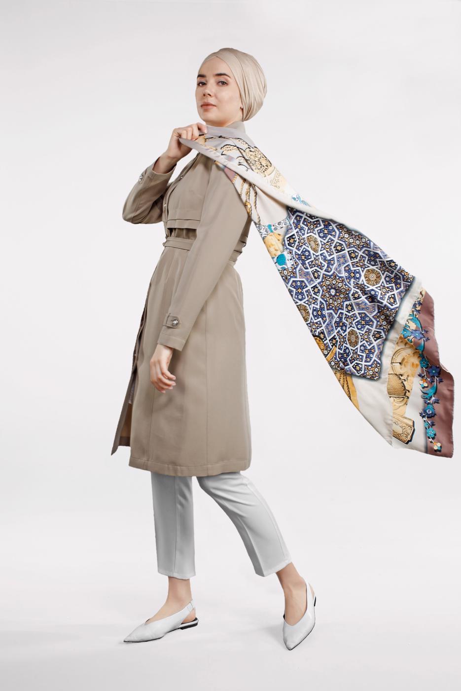 Tesettür giyim BEJ BEL VE MANŞETİ KEMERLİ DÜĞMELİ TRENÇKOT 1224