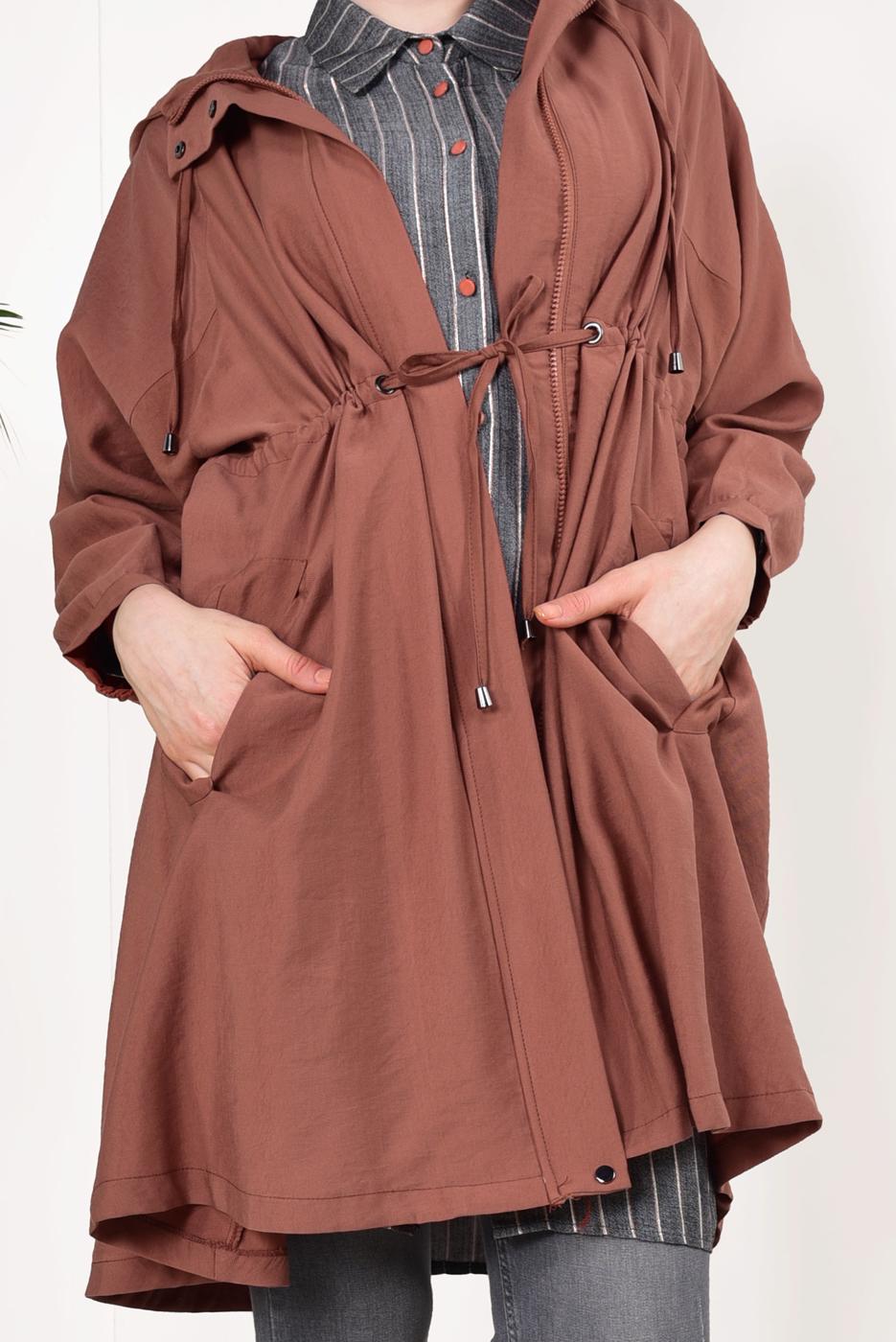 Vêtements hijab BRUN TRENCH-COAT À VOLUME À CAPUCHE 1982