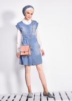 Tesettür giyim MAVİ BOYDAN ÇITÇITLI PAMUKLU DENİM YELEK 4955