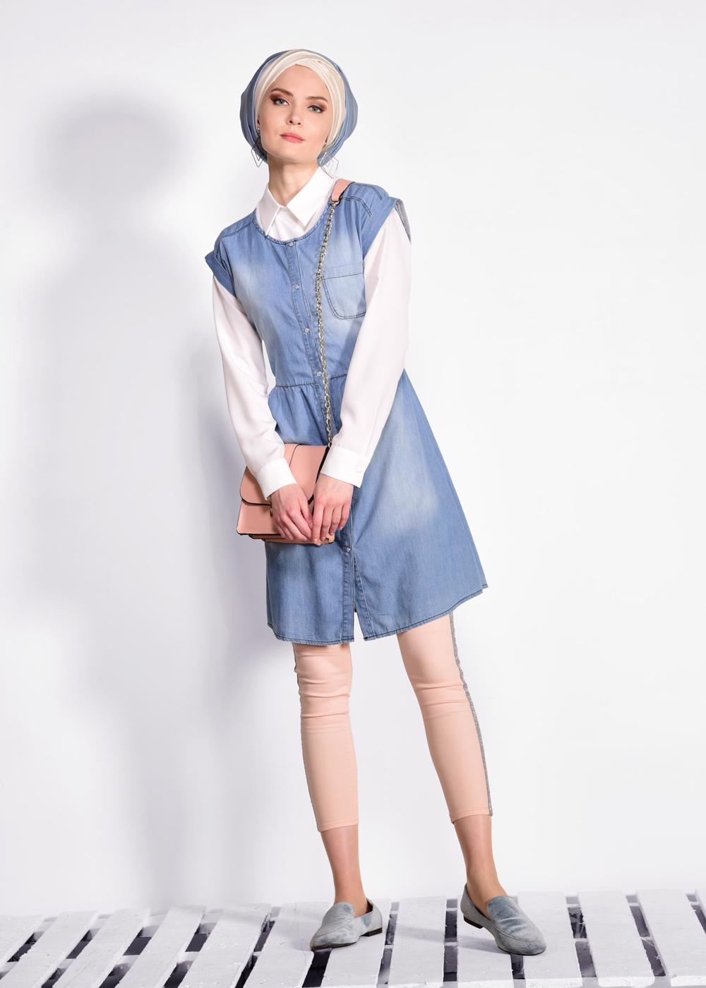 Tesettür giyim MAVİ BOYDAN ÇITÇITLI PAMUKLU DENİM YELEK 4955