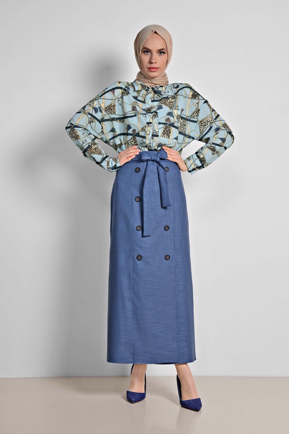 Tesettür giyim MAVİ ALVİNA ETEK UCU VOLANLI MİX DESENLİ BLUZ 4116