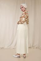 Tesettür giyim KREM ALVİNA ETEK UCU VOLANLI MİX DESENLİ BLUZ 4116