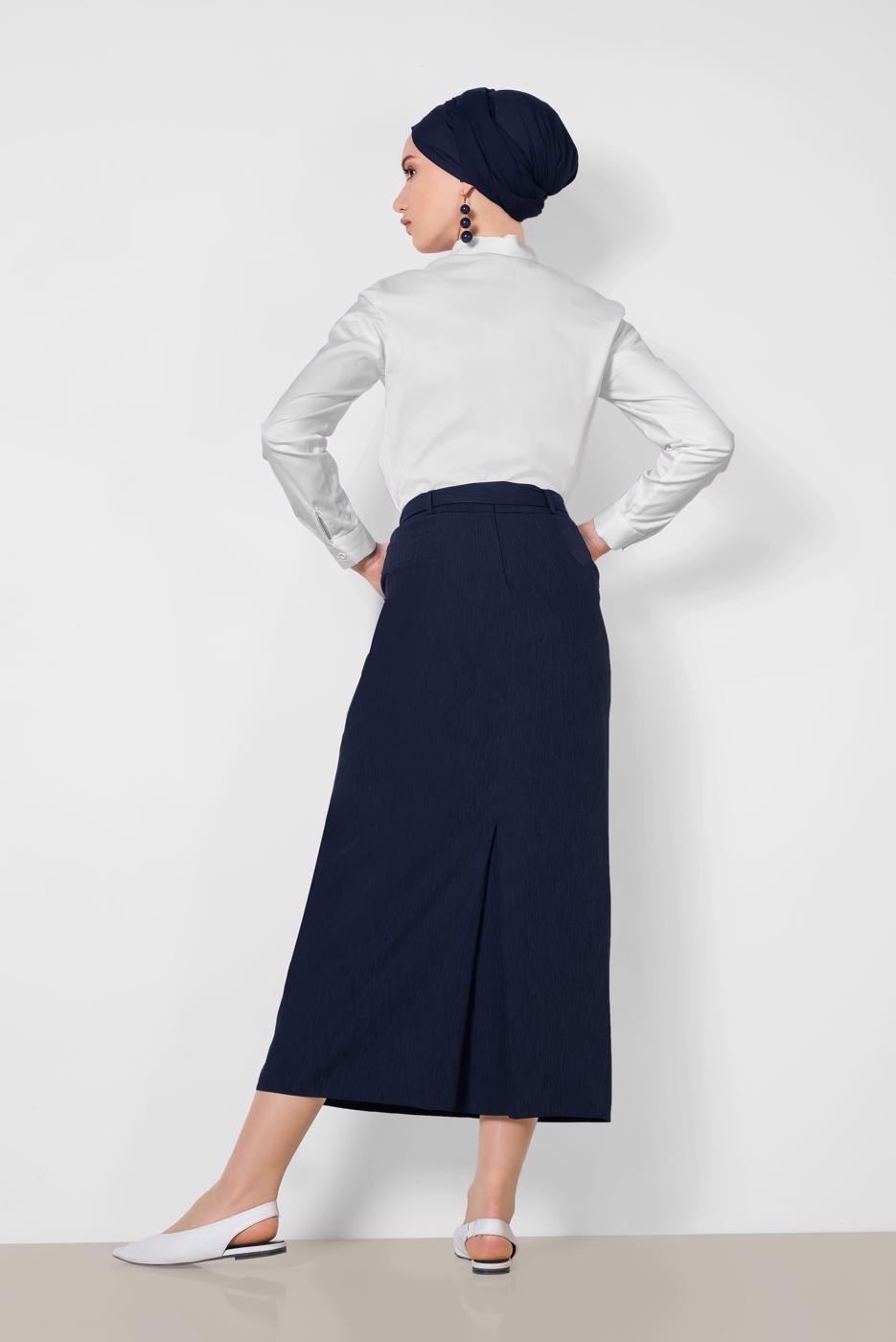 Tesettür giyim LACİVERT ALVİNA BEL KISMI KUŞAKLI ETEK 6372