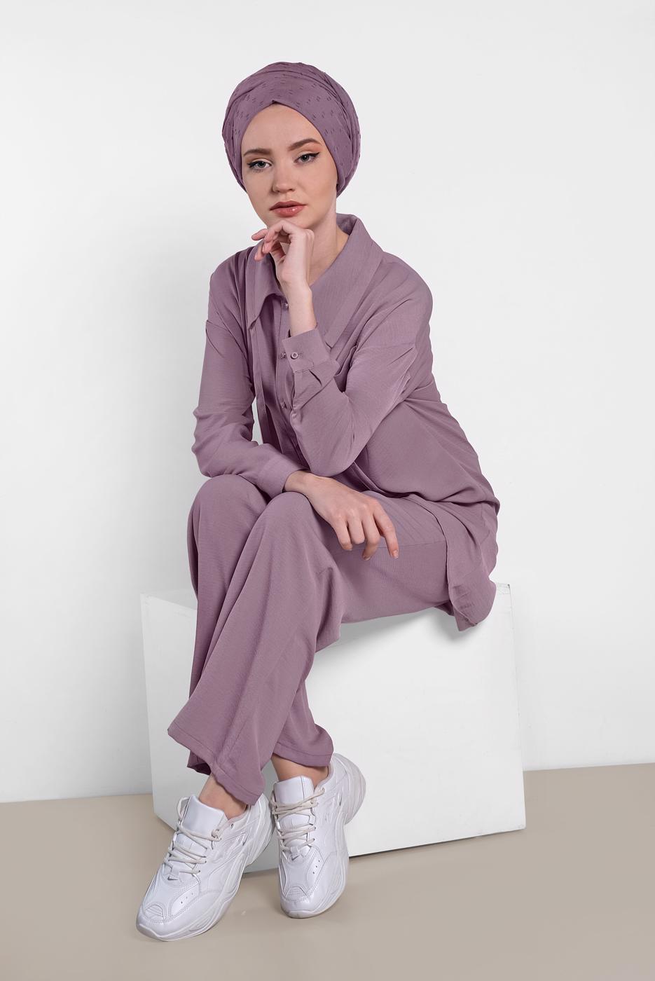 Tesettür giyim MÜRDÜM ALVİNA YAKA KISMI BÜZGÜLÜ 2&prime;Lİ PANTOLONLU TAKIM 4325