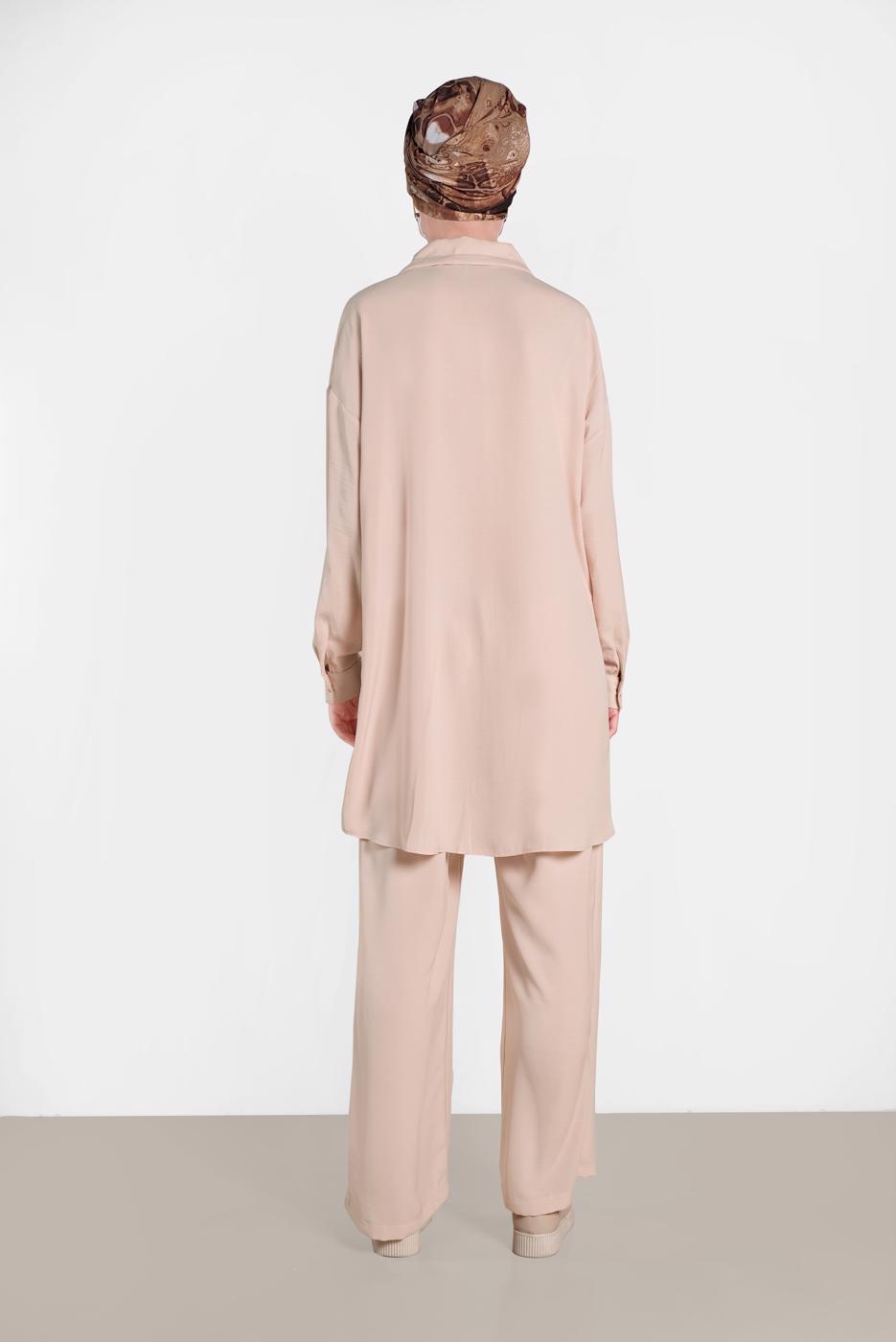 Tesettür giyim BEJ ALVİNA YAKA KISMI BÜZGÜLÜ 2&prime;Lİ PANTOLONLU TAKIM 4325