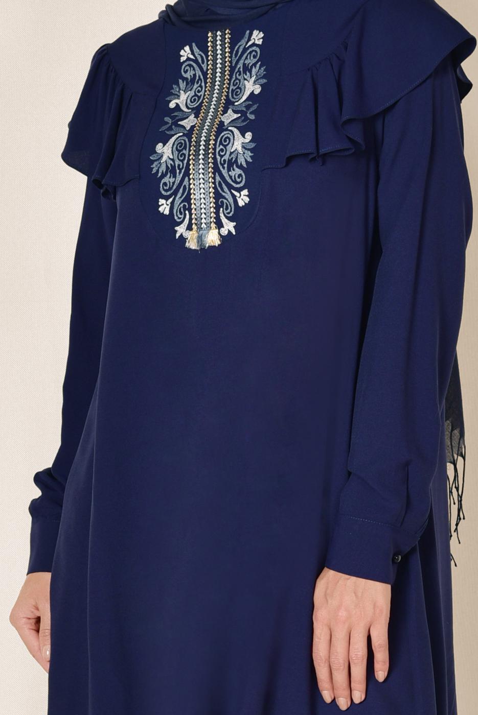 Tesettür giyim LACİVERT ALVİNA YAKA KISMI FIRFIRLI NAKIŞ DETAYLI TUNİK 4120