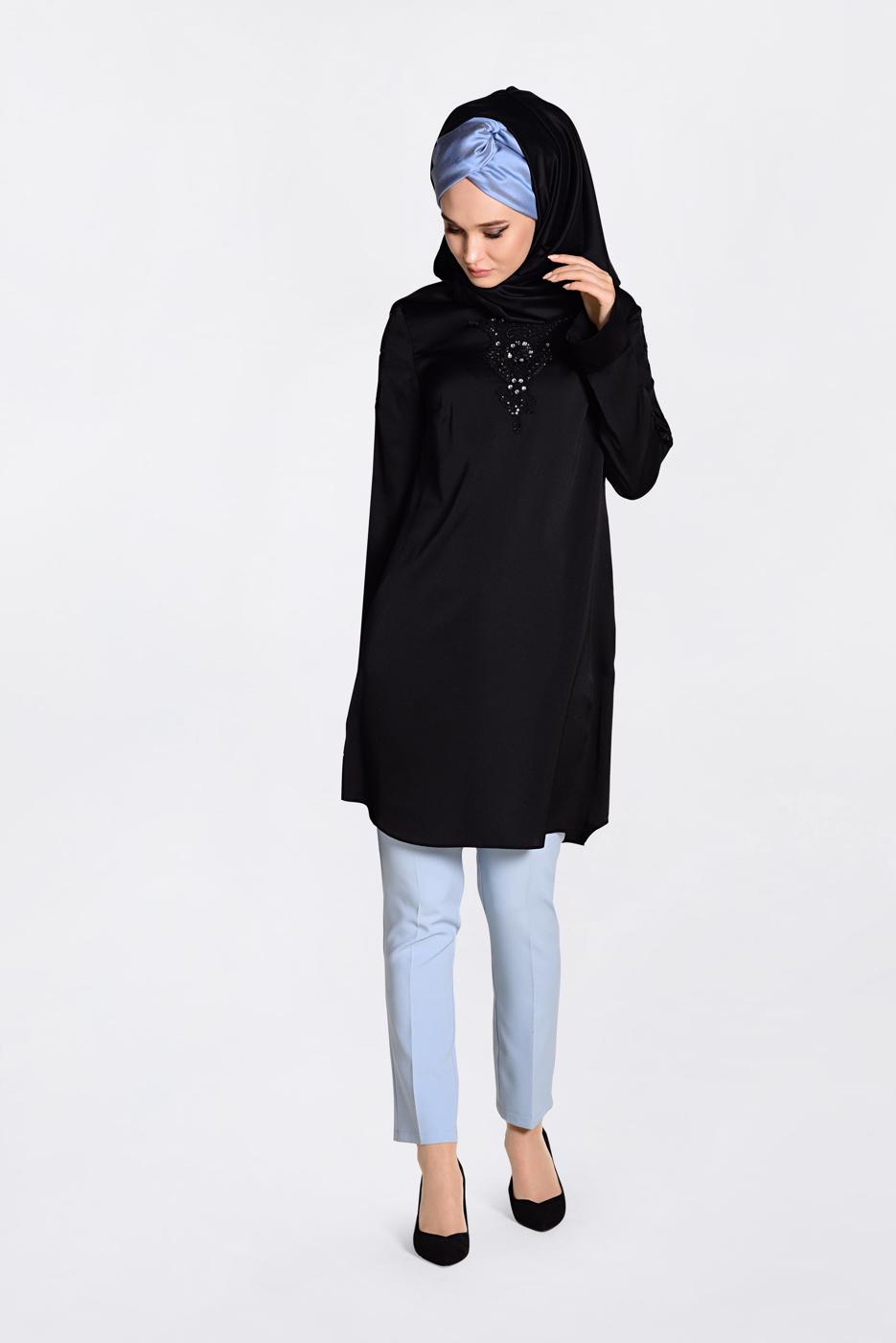 Tesettür giyim SİYAH ALVİNA İŞLEMELİ TUNİK 4301